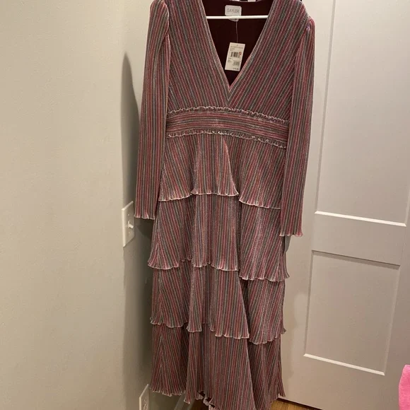 SAYLOR Alison Dress in Metallic Rainbow. - Picture 4 of 7